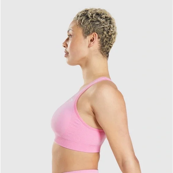 Gymshark Vital Seamless Sports Bra Pink NWOT Size M - Picture 5 of 7